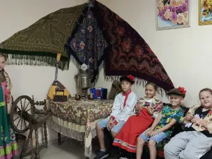 «Путешествие в страну фольклора»: в Мурзицком доме культуры оживили народные традиции
