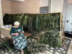 Своих не бросаем!