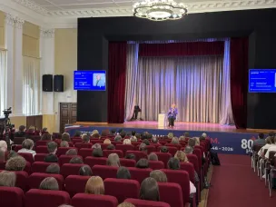 Писатель Елена Вавилова рассказала нижегородским студентам о непростой судьбе разведчика-нелегала