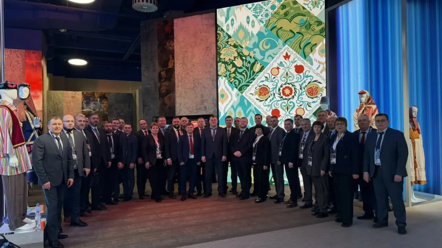 Делегация Нижегородской области работает на площадке III Всероссийского муниципального форума «МАЛАЯ РОДИНА - СИЛА РОССИИ» в Москве