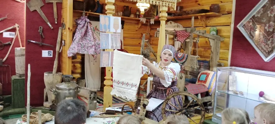 «Прялка-предмет старинного быта»