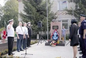 Скульптурный бюст Г. А. Сучкова