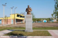 Скульптурный бюст И. М. Заикина